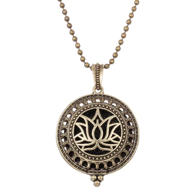 Eternal Tree Aroma Diffuser Pendant