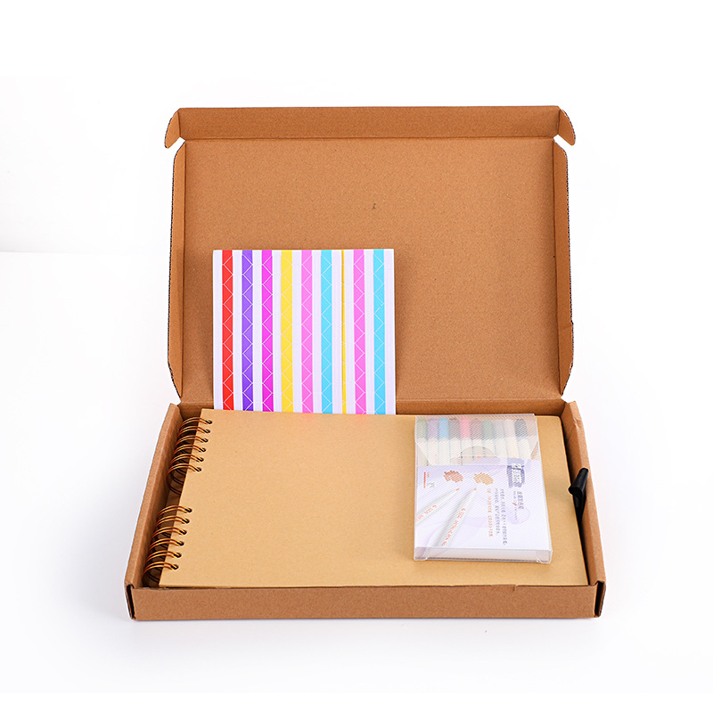 Creative Memory Scrapbook with Markers & Stickers, 80 Pages